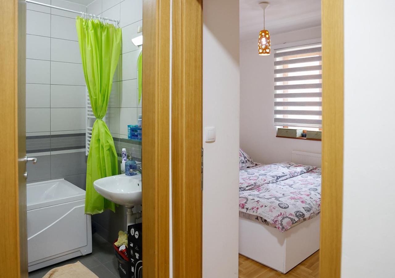 Apartman Teo Lukavica Kültér fotó